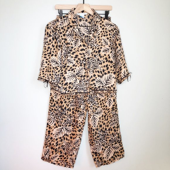 Vintage Other - Vintage 100% Silk Leopard Print Pajama Set - Small